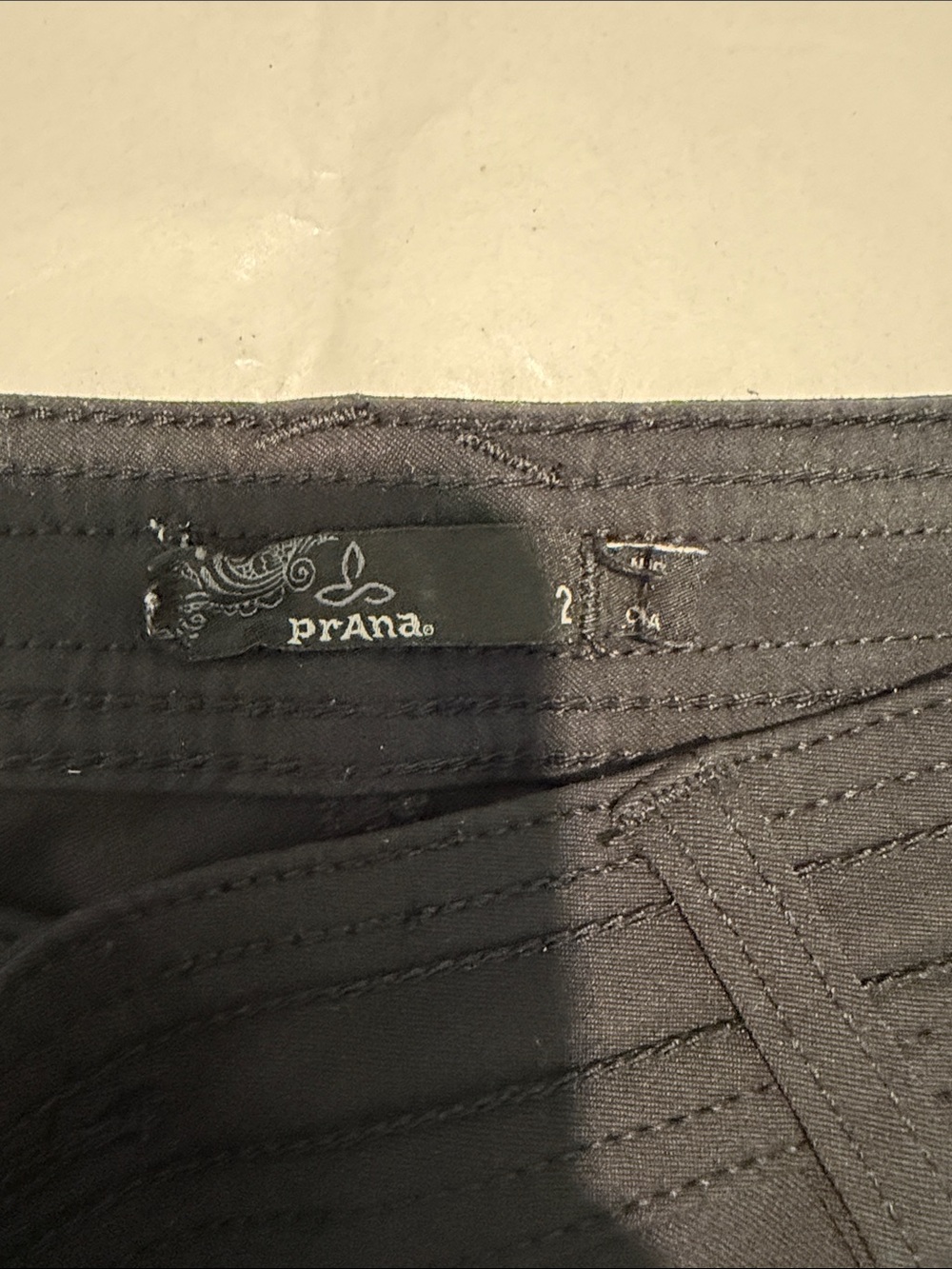 Prana Black Women's Stretch 97% Nylon/3% Elasthanne Shorts - Picture 2 of 5